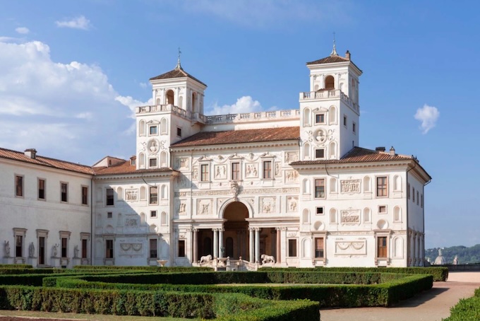 Vue de la facade de la Villa Médicis à Rome © Daniele Molajoli