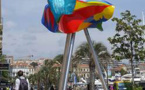 « La Ville de Cannes aux couleurs de l’Espagne » : Une sculpture en hommage au cinéma et à Camilo José Cela, été 2016 Quai Saint-Pierre, Cannes